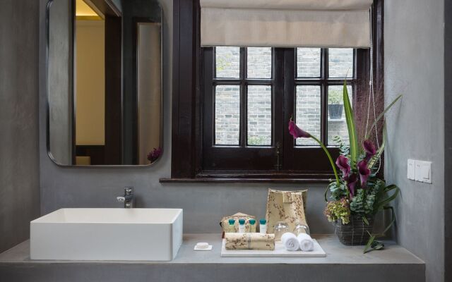 Shanghai JinSpecial Boutique Hotel