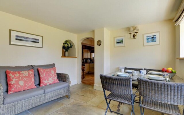 Charming Holiday Home in Blakeney With Garden