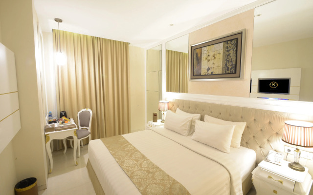 Grand Savero Hotel