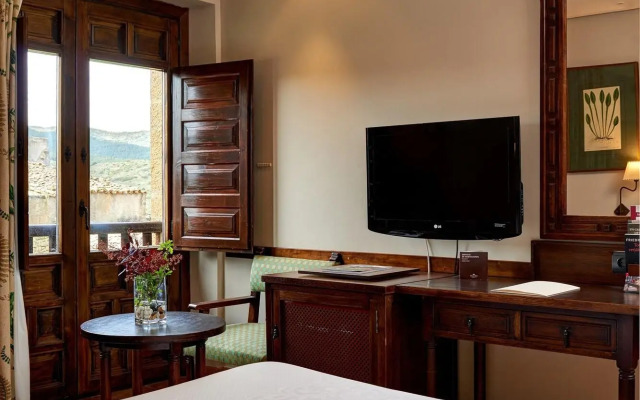 Parador Sos Del Rey Catolico