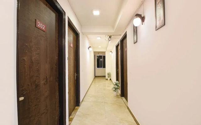 Fabhotel Blu Lagoon Inn