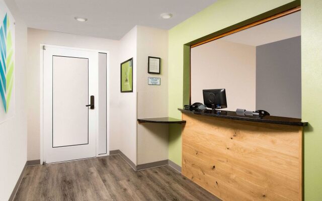 Extended Stay America Select Suites - Omaha - Southwest