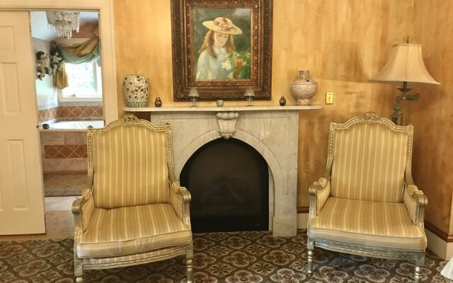 Gramercy Mansion B&B