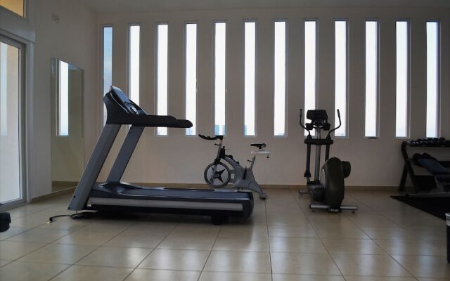 Condo Niza 266 by MDR