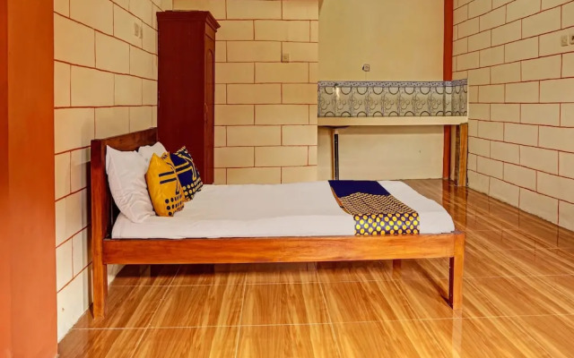 OYO Life 92568 Penginapan Joglo Syariah
