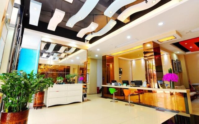 Al Khaleej Holiday