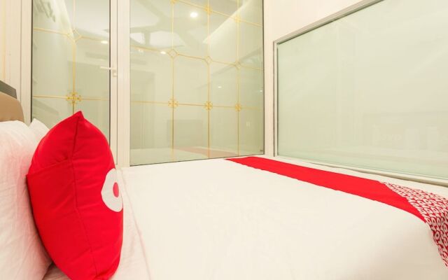OYO 1042 Cozy Select Luxury Apartments