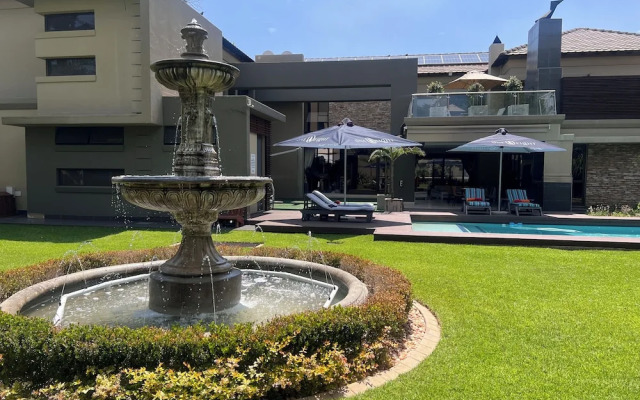 One O Eight Boutique Hotel