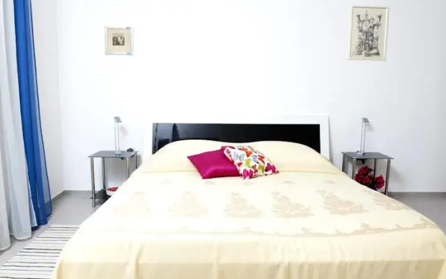 Apartments Karissa