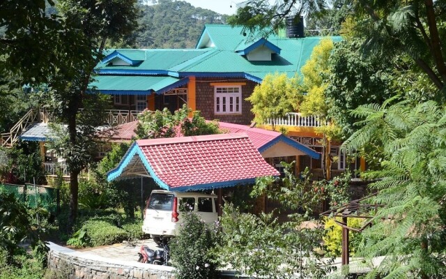 Fabhotel Royal Green Buds