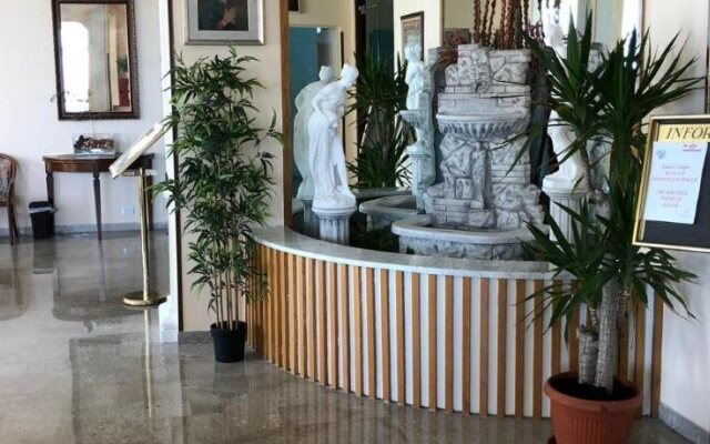 Hotel International