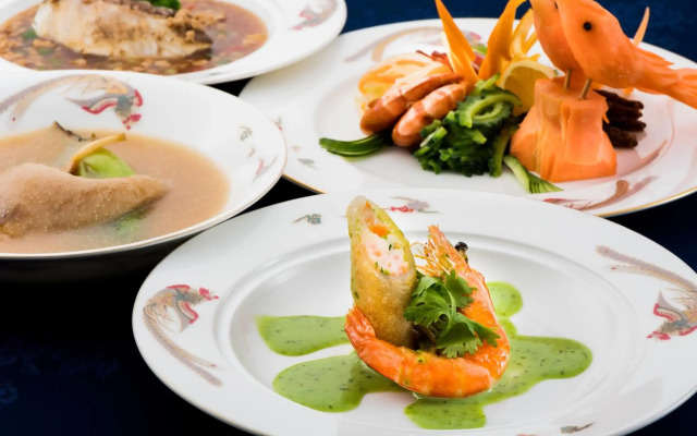Kanucha Bay Hotels & Villas