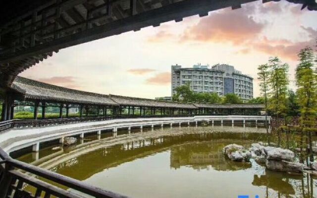 Tian Chang xueyuan mansion hotel