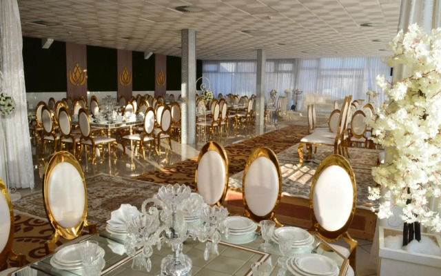 Prestige Hotel