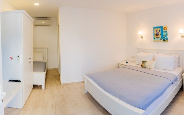 Via Farilya Hotel