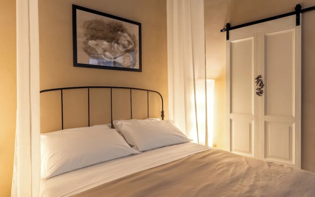 Charming Nest with Terrace by Wonderful Italy