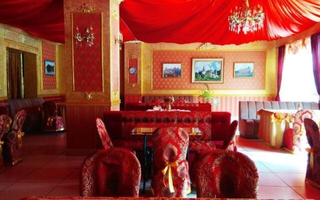 Old Castle Hotel