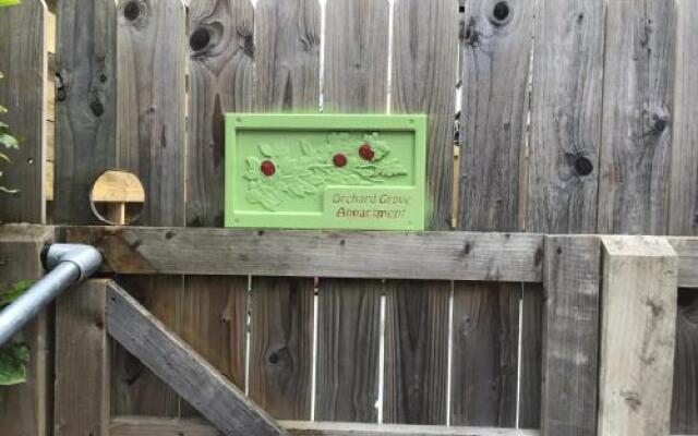 Orchard Grove B&B