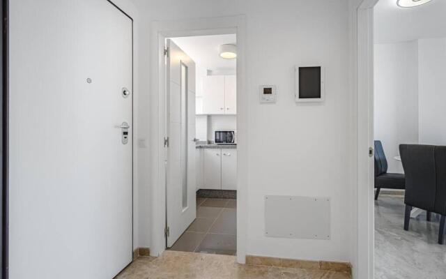 Ocean View Apartment in Arenas Negras PA05