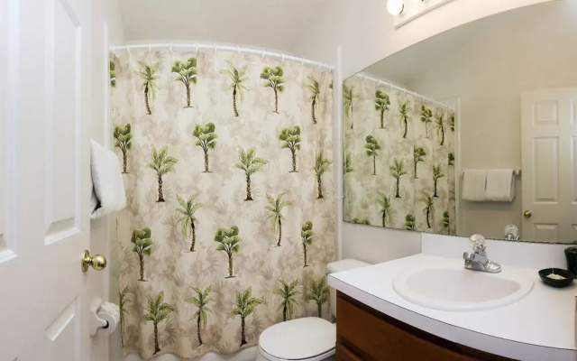86478 4 Bedroom Pool Home, Lakeside Kissimmee