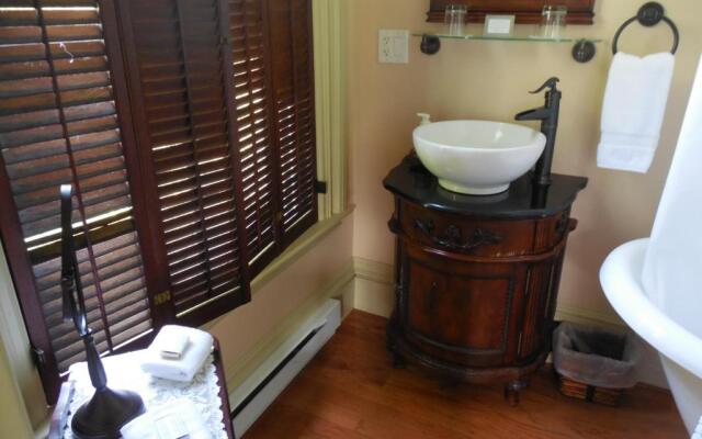 The Proctor Mansion Inn
