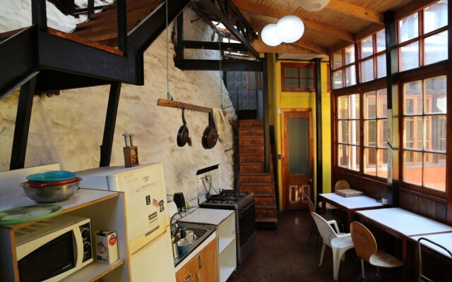 La Casa del Puerto - Hostel