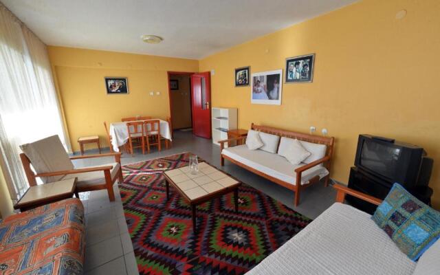 Mimas Garden Apartments