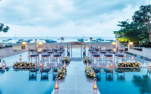 Mantra Sakala Resort & Beach Club Bali