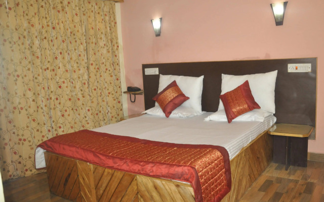 Hotel Kashmir Inn