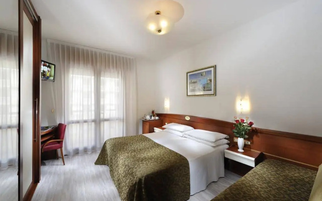 Hotel Eden