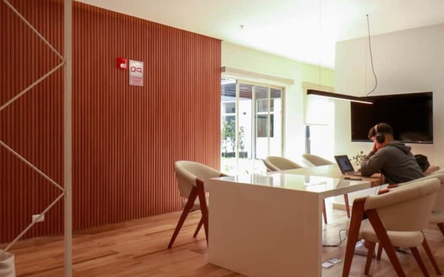 w Modern Loft With Balcony in Barranco