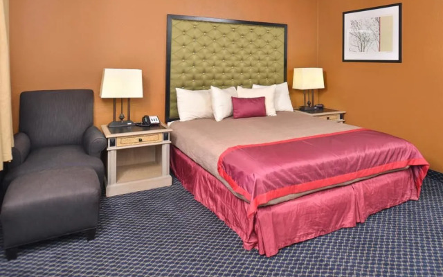 Red Coach Inn and Suites Grand Island NE