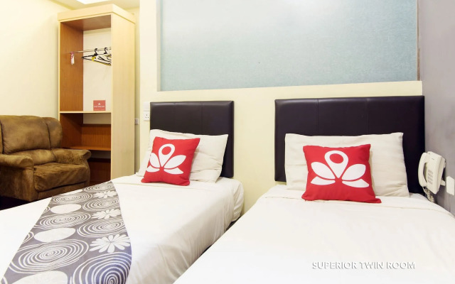 ZEN Rooms Norbu Hotel