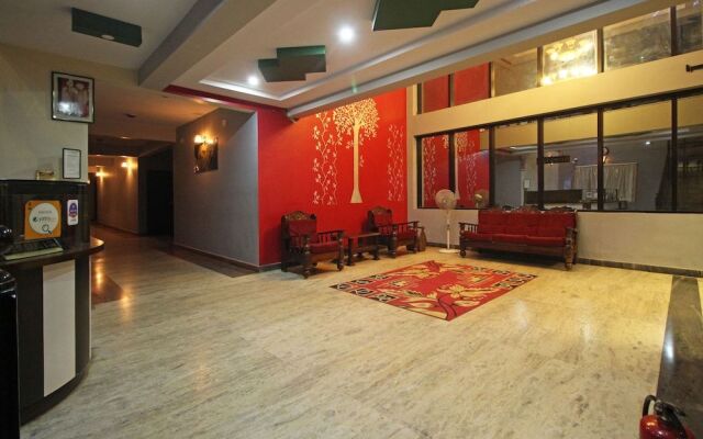 OYO 8496 Hotel SK Regency