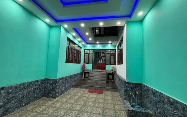 Goroomgo Hotel Zulfikar Srinagar