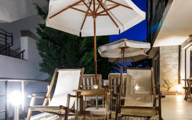 Charming 1 Bedroom Apartment