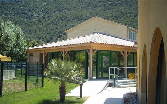 Best Western Gemenos en Provence