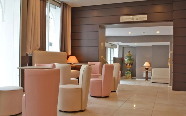 Hôtel Croix des Bretons Lourdes Pyrénées