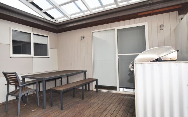 Melandy - Free Wifi - Surf Side