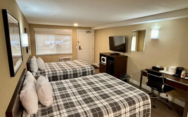 Rodeway Inn & Suites