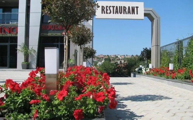 Iva Resort