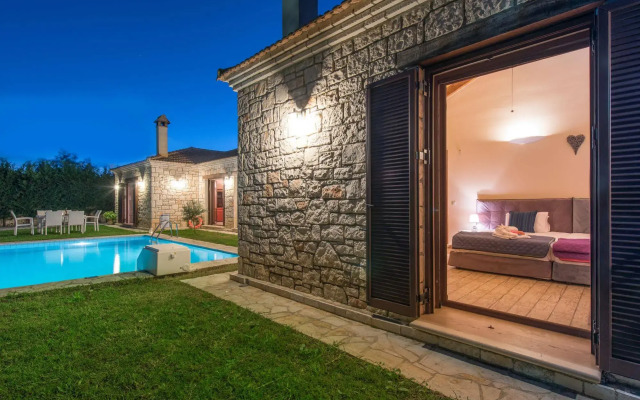 Astarte Villas - Kyveli Villa