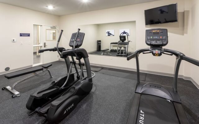 GrandStay Hotel & Suites Algona IA