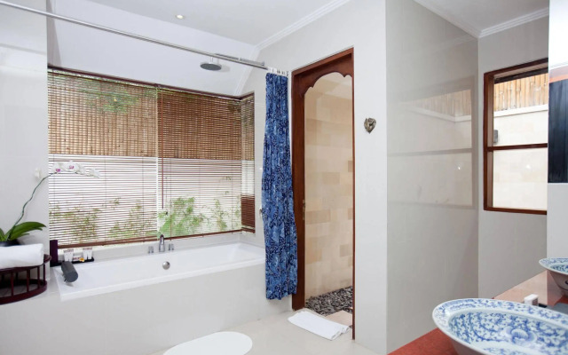 Four on Drupadi Villa