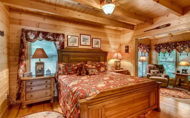 Tomahawk Lodge by RedAwning