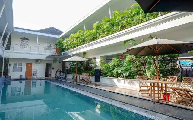 Urbanview Hotel Syariah Casa Azmya Yogyakarta