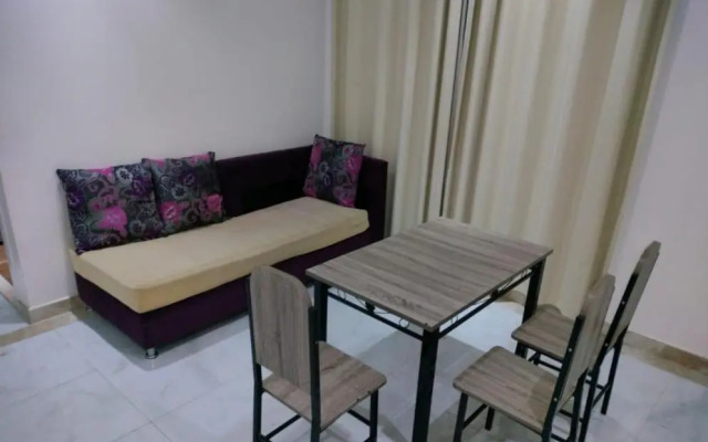 Cornish Hotel Apartments