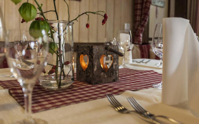 Отель Landgasthof zum Pflug