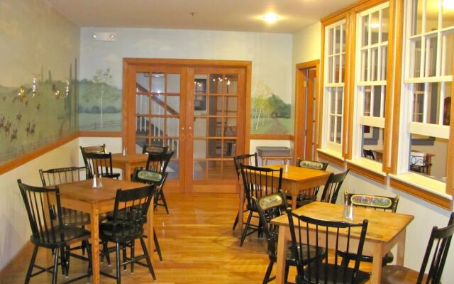 Oak Valley Inn & Suites