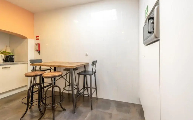 GuestReady - Groovy Fanqueiros